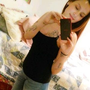 Meet your Posher, Christina